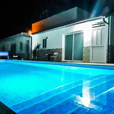 Tenerife Little Village S *