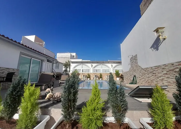 Tenerife Little Village S *